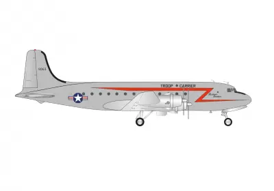 NAS. Siły Powietrzne Douglas C-54 Skymaster „Carrison Bomber” – 44-9063